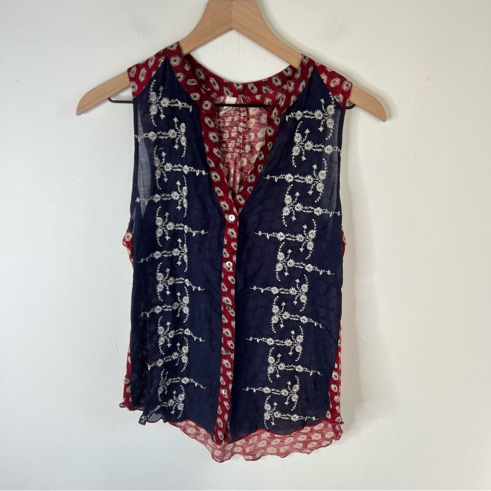 TINY Lightweight Navy and Red Embroidered Sleeveless Blouse XS